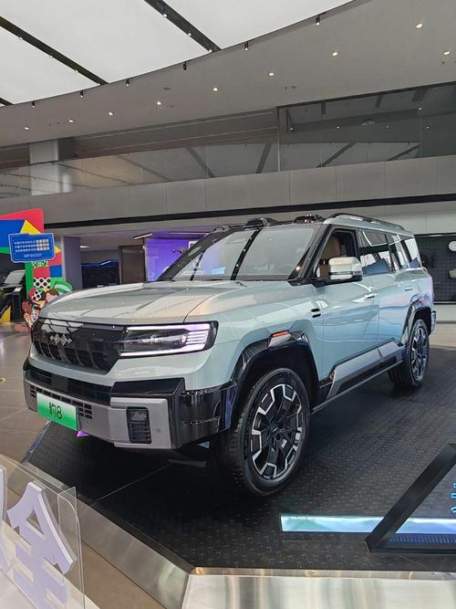 广州332比亚迪方程豹硬派越野的爆款，英菲尼迪35周年与你共成长